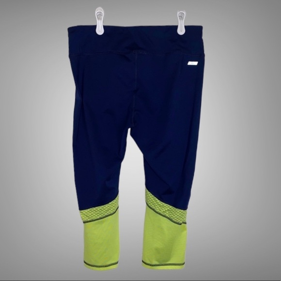 Danskin Leggings - Picture 2 of 3